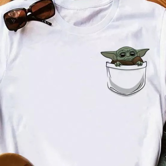 EXCLUSIVE BABY YODA TSHIRT - Picture 1 of 1